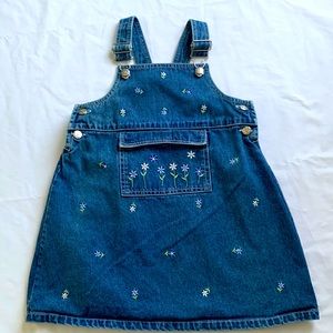 GREEN DOG Little Girls size 4T overall demin jumper.